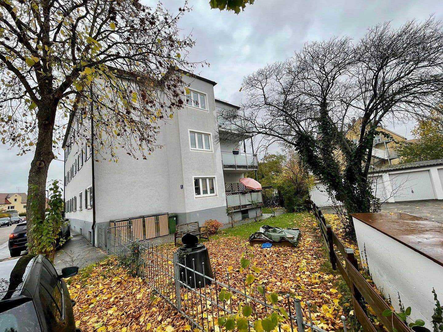 Predaj domu 539 m², pozemek 473 m², Regensburg, Bavorsko Predaj domu 539 m², pozemek 473 m², Regensburg, Bavorsko