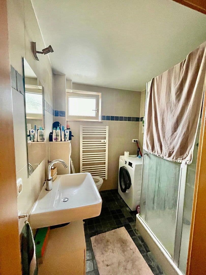 Predaj domu 539 m², pozemek 473 m², Regensburg, Bavorsko Predaj domu 539 m², pozemek 473 m², Regensburg, Bavorsko