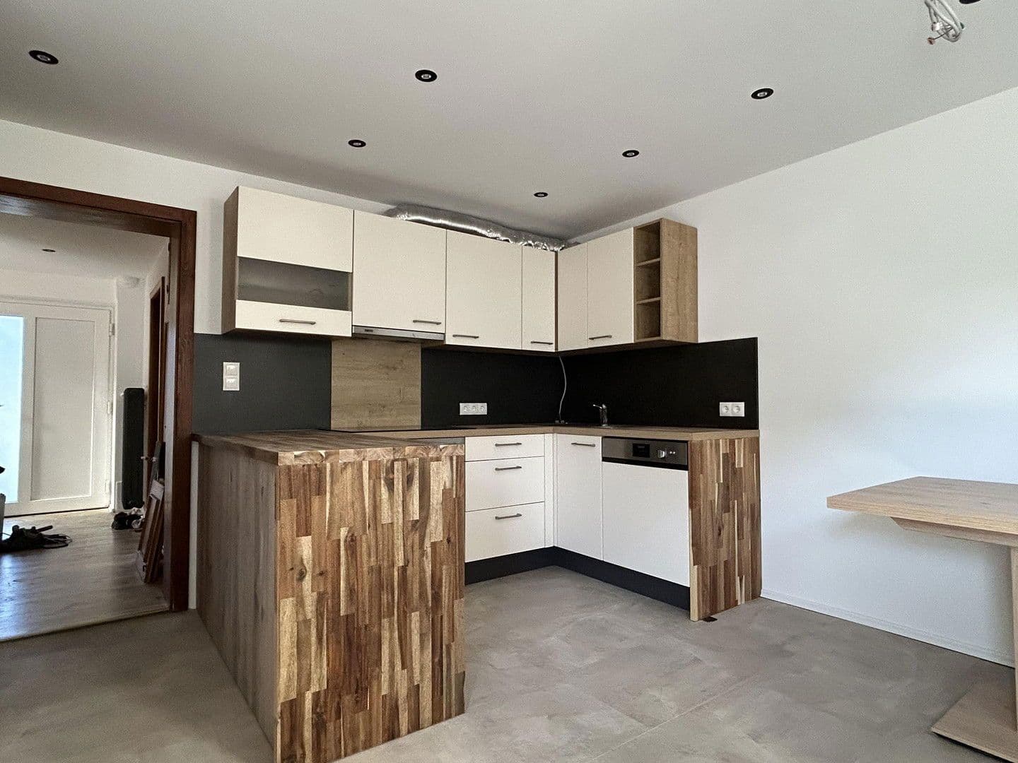 Prenájom domu 105 m², pozemek 573 m², Bettelwurfstraße, Volders, Tirolsko Prenájom domu 105 m², pozemek 573 m², Bettelwurfstraße, Volders, Tirolsko