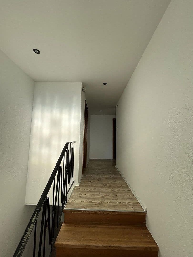 Prenájom domu 105 m², pozemek 573 m², Bettelwurfstraße, Volders, Tirolsko Prenájom domu 105 m², pozemek 573 m², Bettelwurfstraße, Volders, Tirolsko