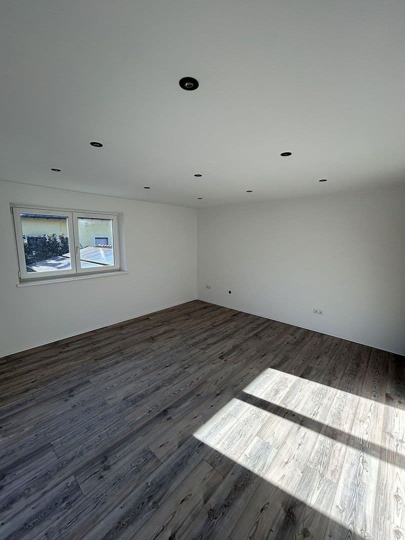 Prenájom domu 105 m², pozemek 573 m², Bettelwurfstraße, Volders, Tirolsko Prenájom domu 105 m², pozemek 573 m², Bettelwurfstraße, Volders, Tirolsko