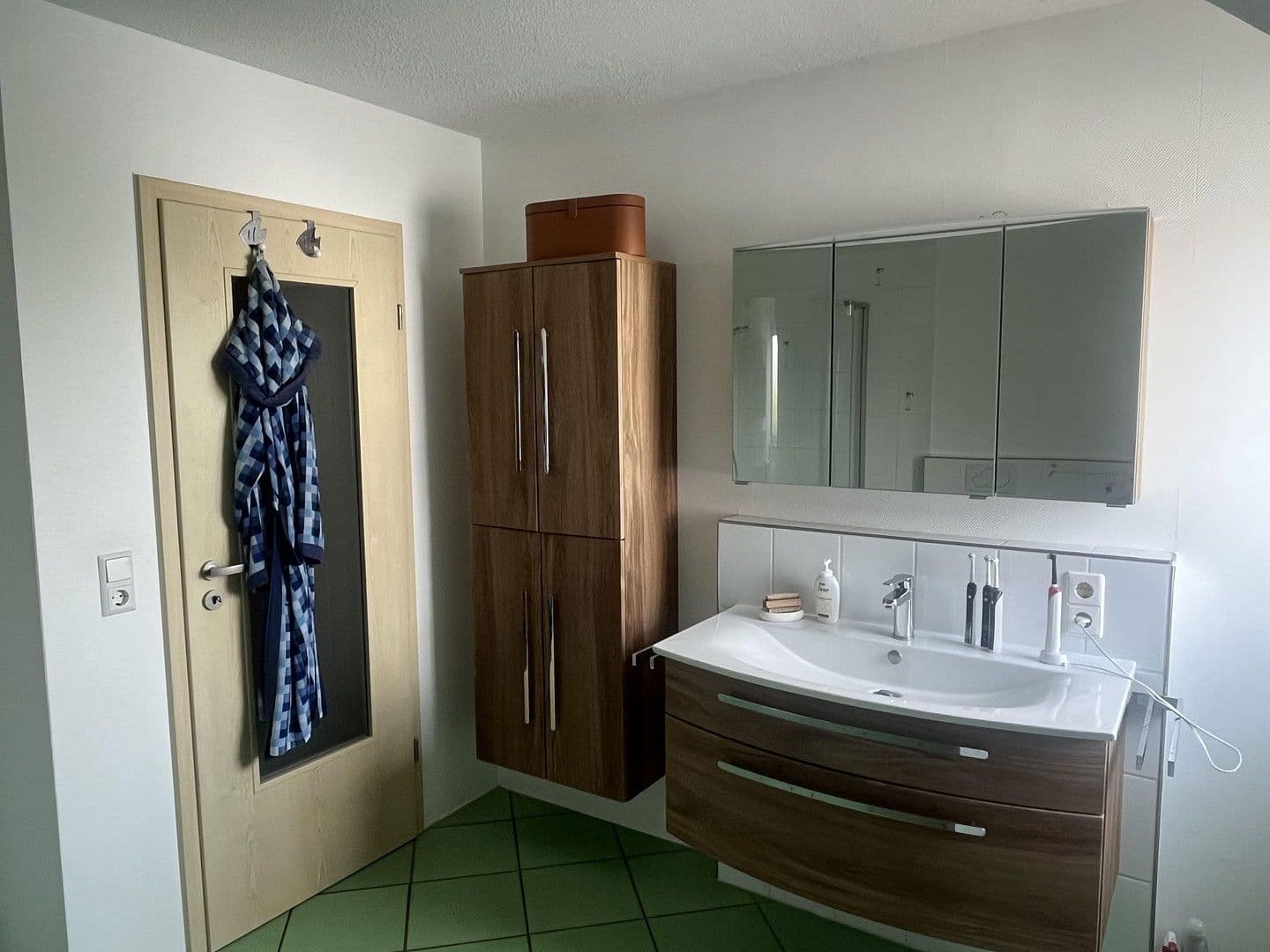 Predaj domu 142 m², pozemek 230 m², Stutensee, Bádensko-Wurttembersko Predaj domu 142 m², pozemek 230 m², Stutensee, Bádensko-Wurttembersko