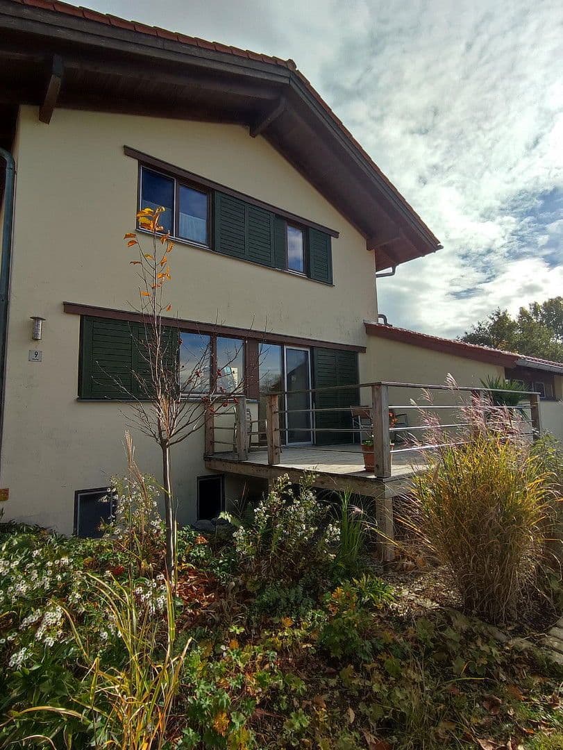 Predaj domu 232 m², pozemek 1.286 m², Tittmoning, Bavorsko Predaj domu 232 m², pozemek 1.286 m², Tittmoning, Bavorsko