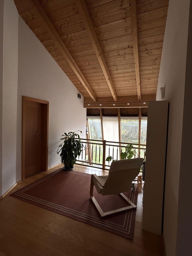 Predaj domu 232 m², pozemek 1.286 m², Tittmoning, Bavorsko Predaj domu 232 m², pozemek 1.286 m², Tittmoning, Bavorsko