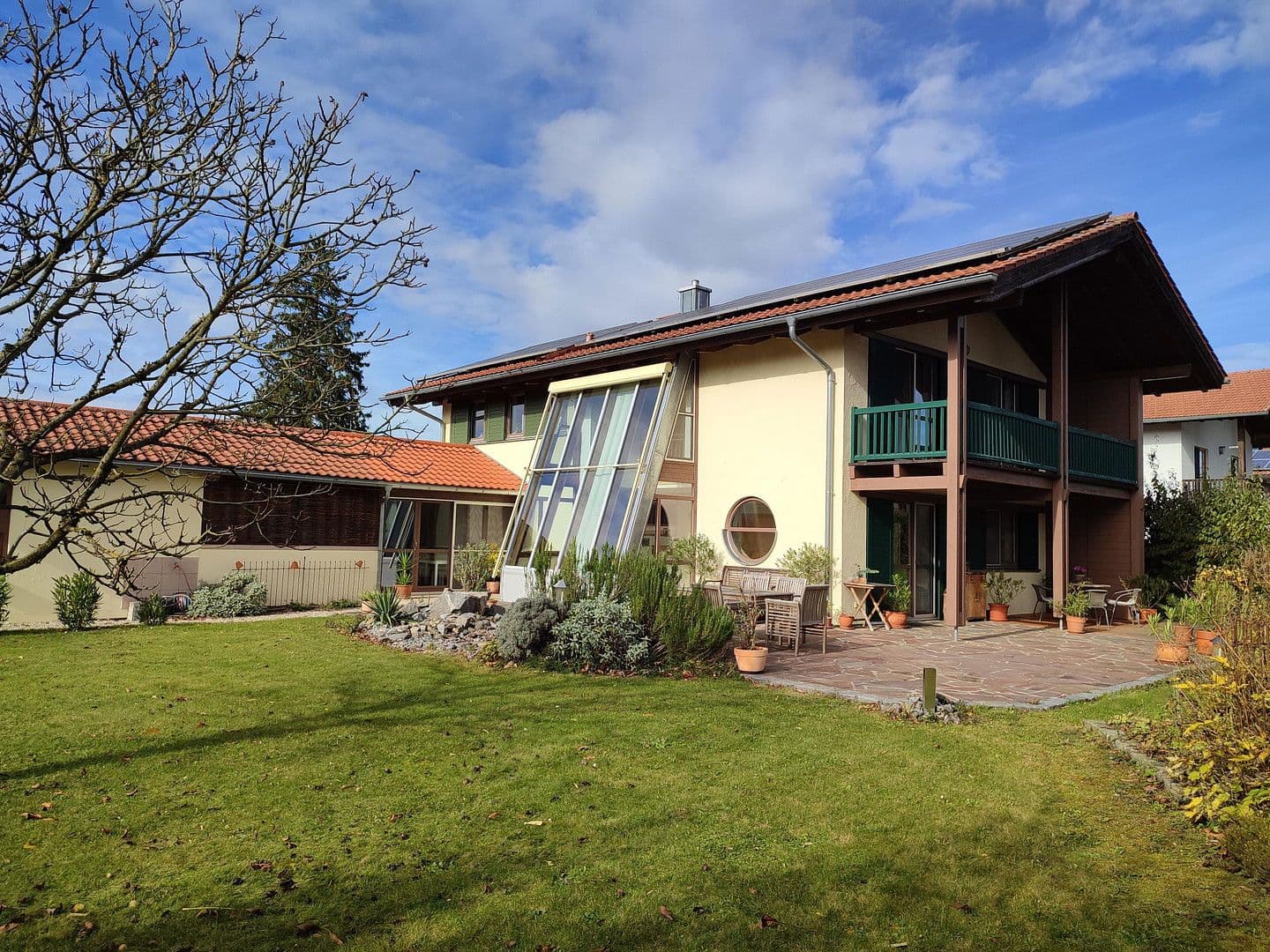 Predaj domu 232 m², pozemek 1.286 m², Tittmoning, Bavorsko Predaj domu 232 m², pozemek 1.286 m², Tittmoning, Bavorsko