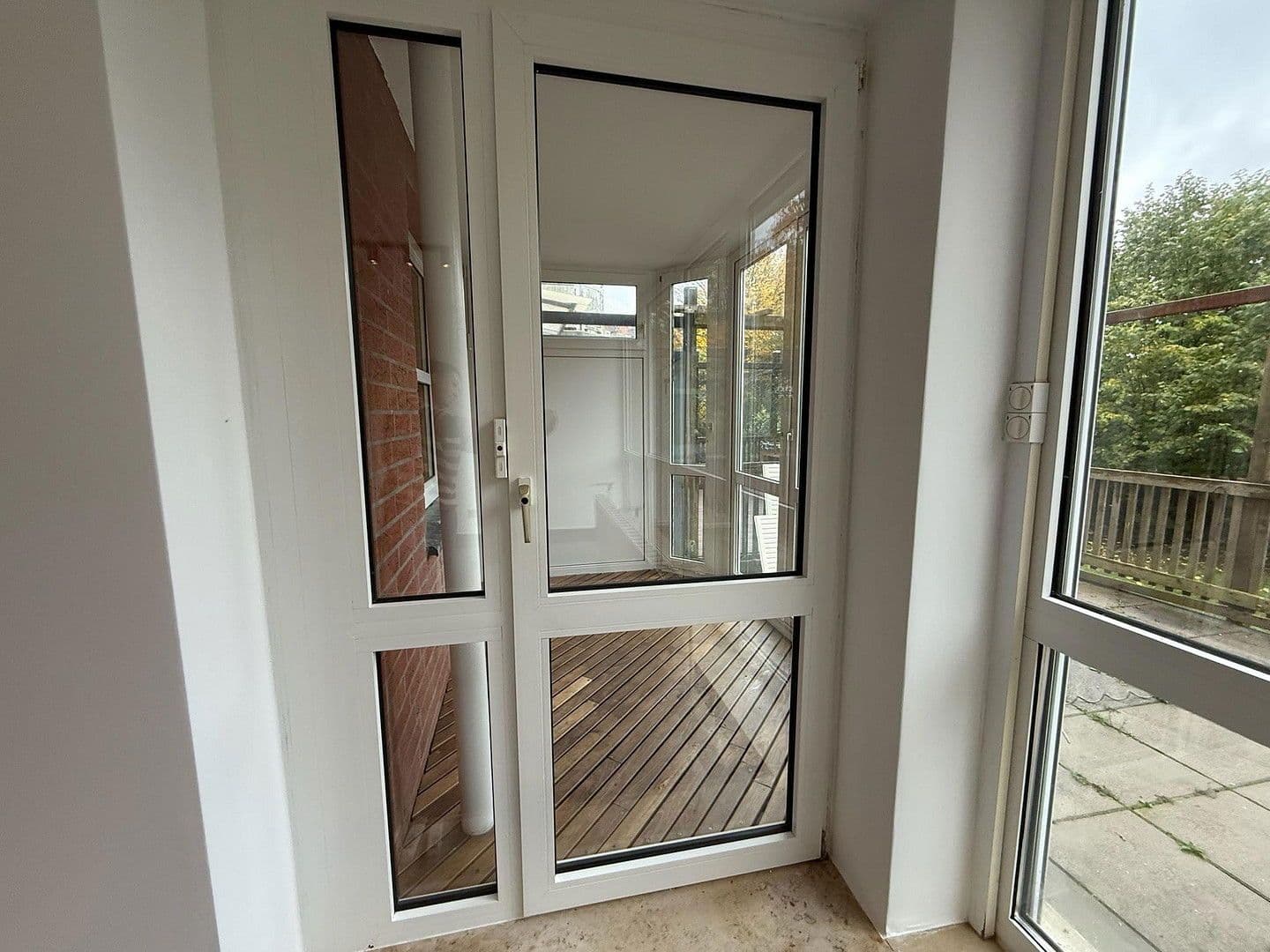 Prenájom bytu 2-izbový 60 m², Gustav-Heinemann-Straße 109, Bremen, Brémy Prenájom bytu 2-izbový 60 m², Gustav-Heinemann-Straße 109, Bremen, Brémy