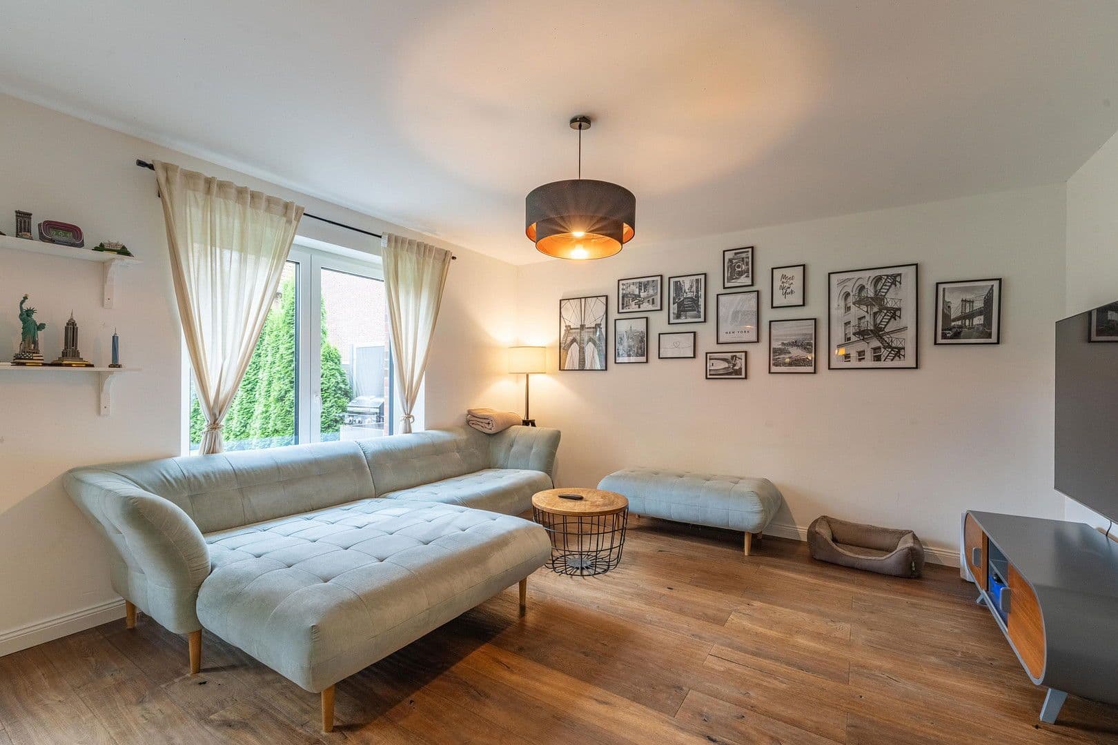 Predaj domu 117 m², pozemek 264 m², Kolberger Str., Stade, Dolné Sasko Predaj domu 117 m², pozemek 264 m², Kolberger Str., Stade, Dolné Sasko