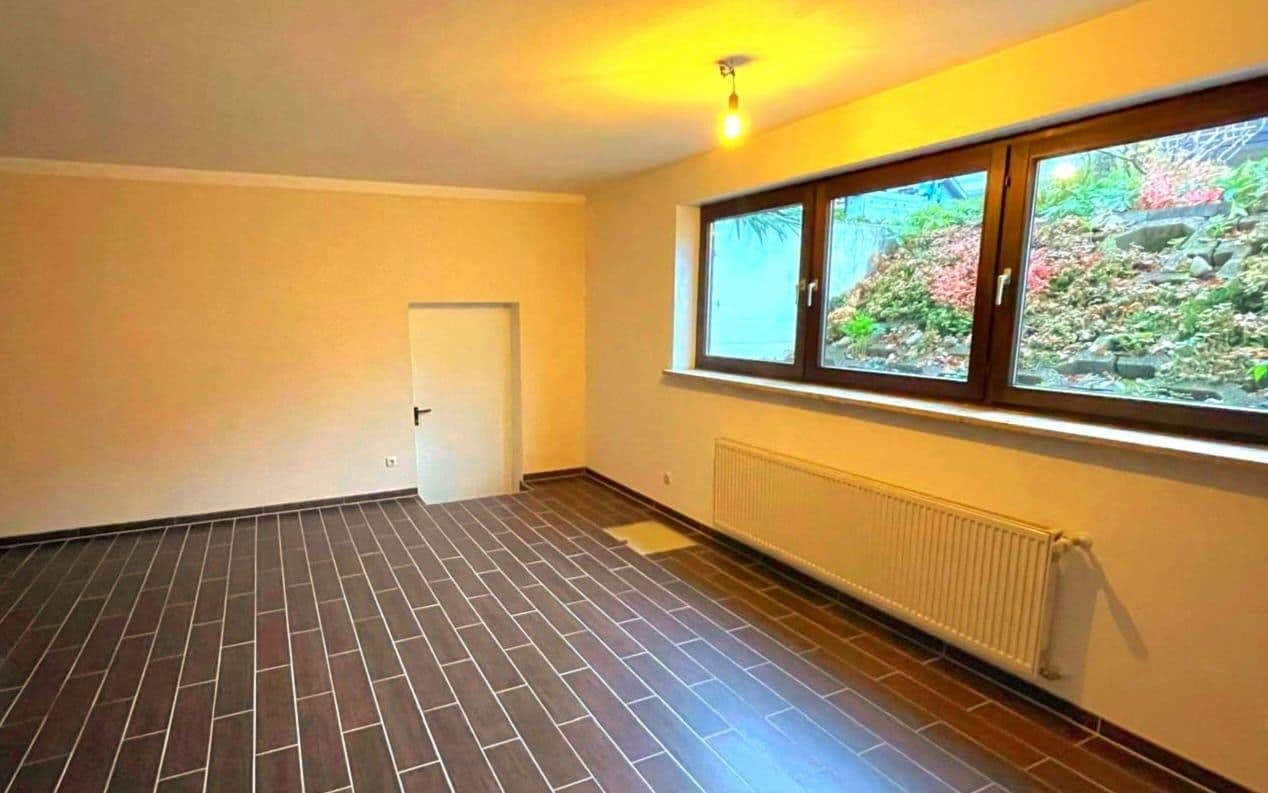 Predaj domu 185 m², pozemek 525 m², Vilshofen an der Donau, Bavorsko Predaj domu 185 m², pozemek 525 m², Vilshofen an der Donau, Bavorsko