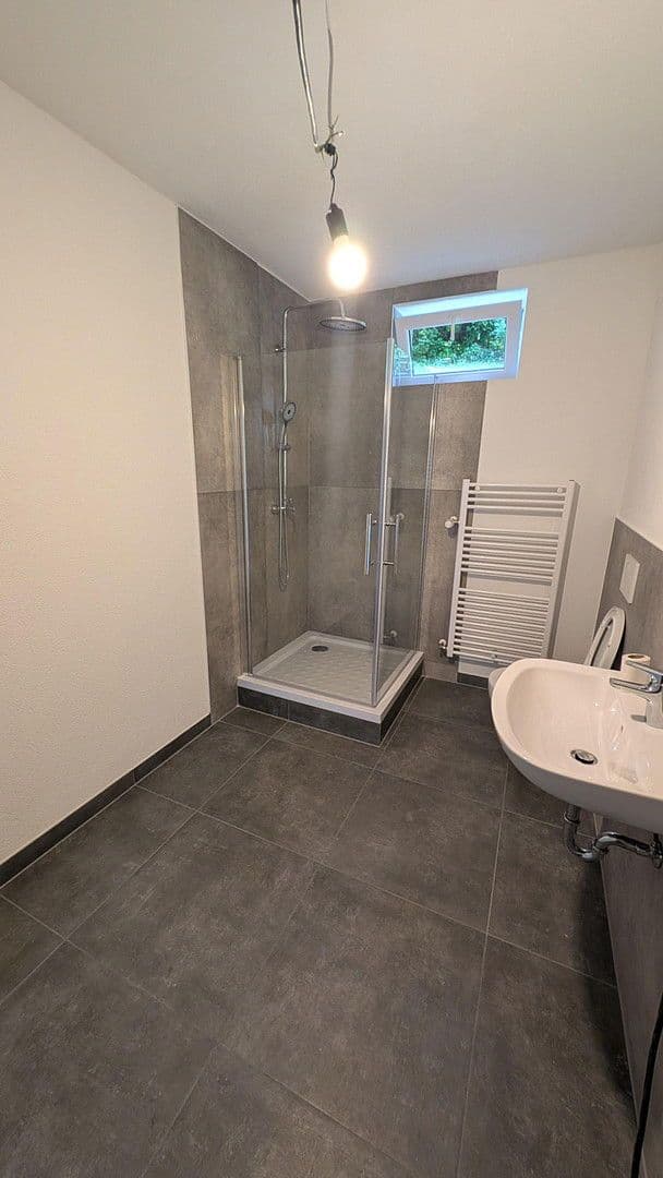 Prenájom bytu 2-izbový 62 m², Künzelsau, Bádensko-Wurttembersko Prenájom bytu 2-izbový 62 m², Künzelsau, Bádensko-Wurttembersko