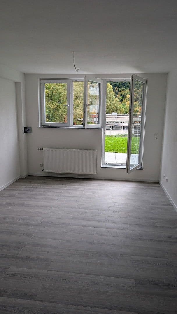 Prenájom bytu 2-izbový 62 m², Künzelsau, Bádensko-Wurttembersko Prenájom bytu 2-izbový 62 m², Künzelsau, Bádensko-Wurttembersko