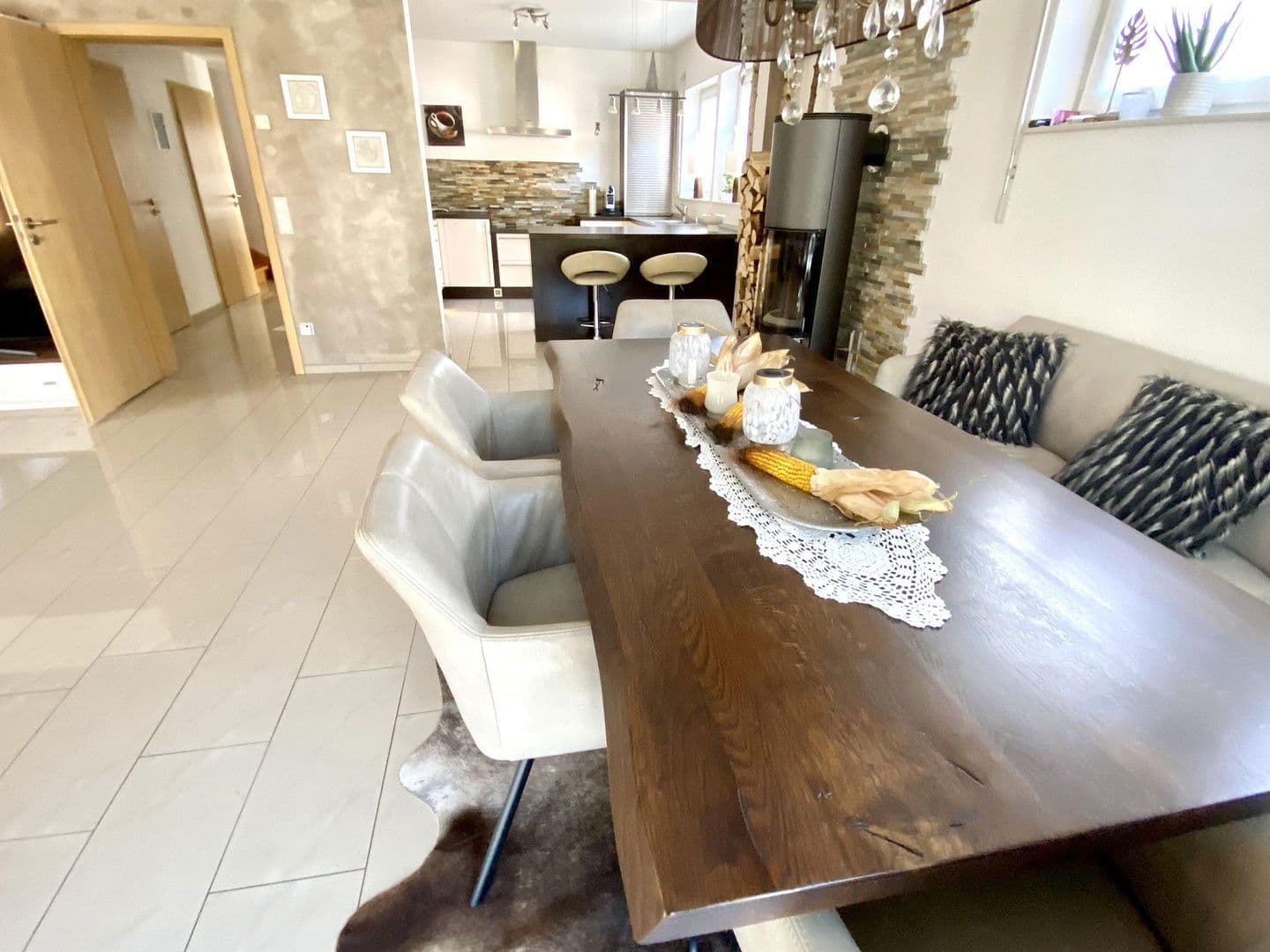 Predaj domu 220 m², pozemek 504 m², Schopfheim, Bádensko-Wurttembersko Predaj domu 220 m², pozemek 504 m², Schopfheim, Bádensko-Wurttembersko