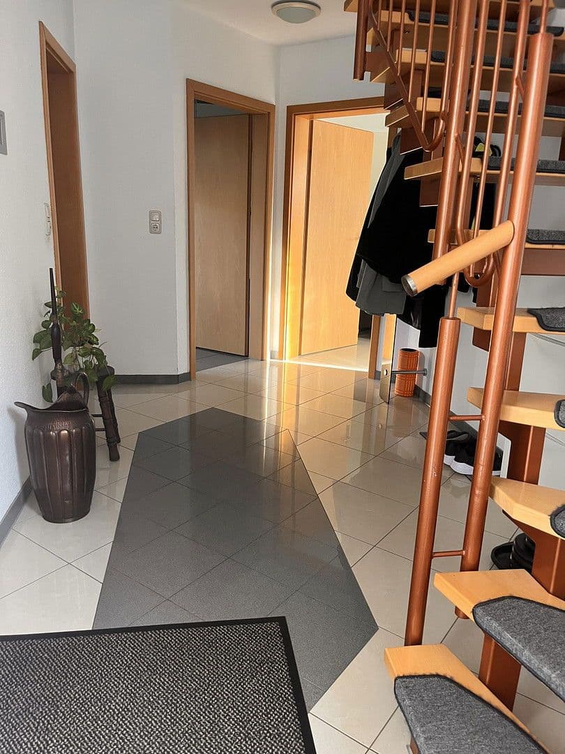 Predaj domu 180 m², pozemek 456 m², Von Uslar Weg 6 a, Sehnde, Dolné Sasko Predaj domu 180 m², pozemek 456 m², Von Uslar Weg 6 a, Sehnde, Dolné Sasko