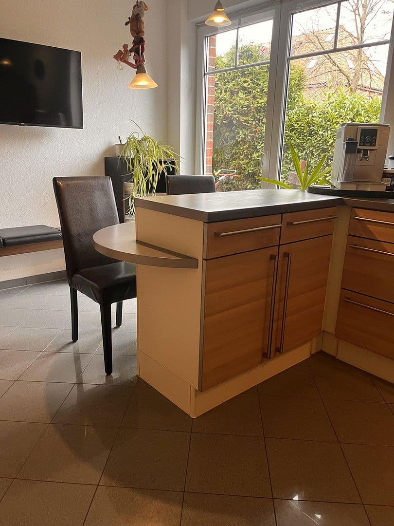 Predaj domu 180 m², pozemek 456 m², Von Uslar Weg 6 a, Sehnde, Dolné Sasko Predaj domu 180 m², pozemek 456 m², Von Uslar Weg 6 a, Sehnde, Dolné Sasko