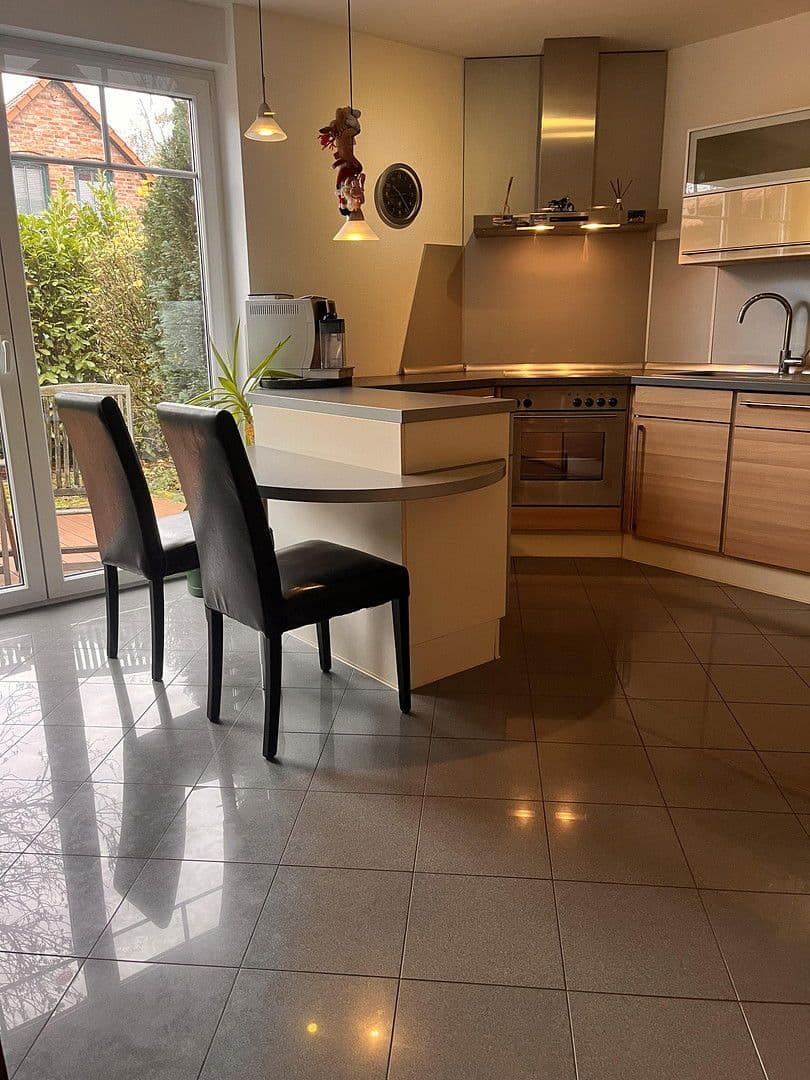 Predaj domu 180 m², pozemek 456 m², Von Uslar Weg 6 a, Sehnde, Dolné Sasko Predaj domu 180 m², pozemek 456 m², Von Uslar Weg 6 a, Sehnde, Dolné Sasko