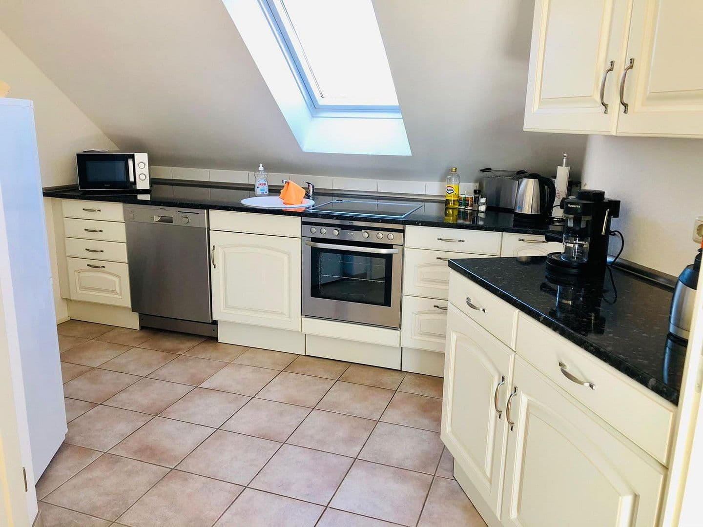 Predaj domu 180 m², pozemek 456 m², Von Uslar Weg 6 a, Sehnde, Dolné Sasko Predaj domu 180 m², pozemek 456 m², Von Uslar Weg 6 a, Sehnde, Dolné Sasko