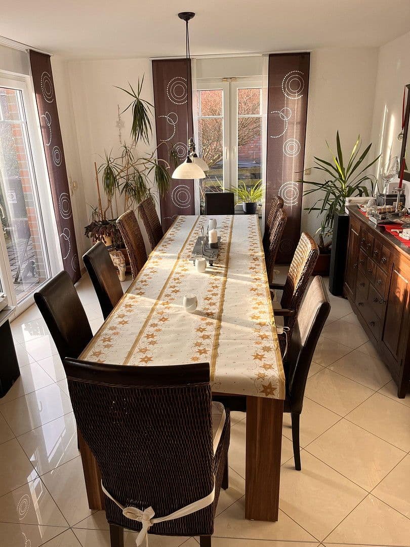 Predaj domu 180 m², pozemek 456 m², Von Uslar Weg 6 a, Sehnde, Dolné Sasko Predaj domu 180 m², pozemek 456 m², Von Uslar Weg 6 a, Sehnde, Dolné Sasko