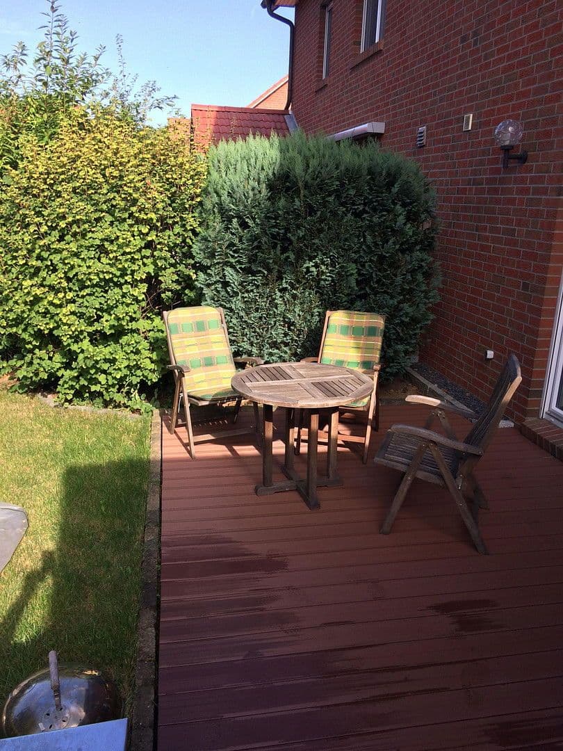 Predaj domu 180 m², pozemek 456 m², Von Uslar Weg 6 a, Sehnde, Dolné Sasko Predaj domu 180 m², pozemek 456 m², Von Uslar Weg 6 a, Sehnde, Dolné Sasko