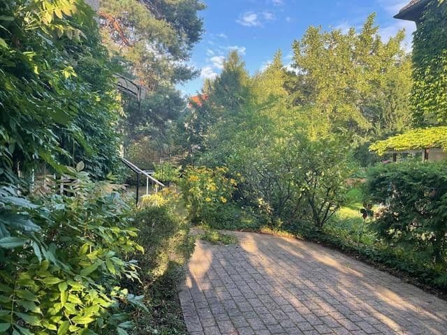 Predaj domu 90 m², pozemek 450 m², Berlin, Berlín Predaj domu 90 m², pozemek 450 m², Berlin, Berlín