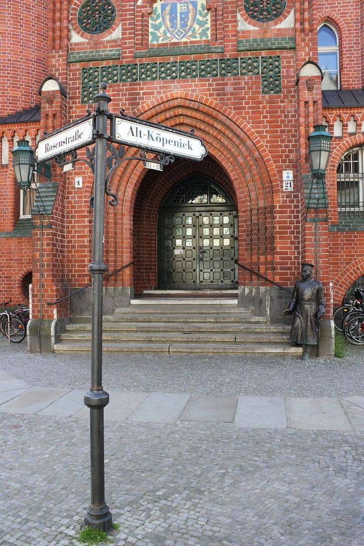 Predaj domu 90 m², pozemek 450 m², Berlin, Berlín Predaj domu 90 m², pozemek 450 m², Berlin, Berlín