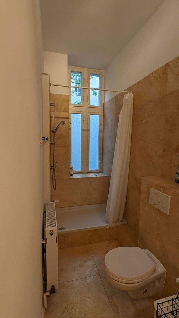 Prenájom bytu 2-izbový 58 m², Olbersstraße 6, Berlin, Berlín Prenájom bytu 2-izbový 58 m², Olbersstraße 6, Berlin, Berlín