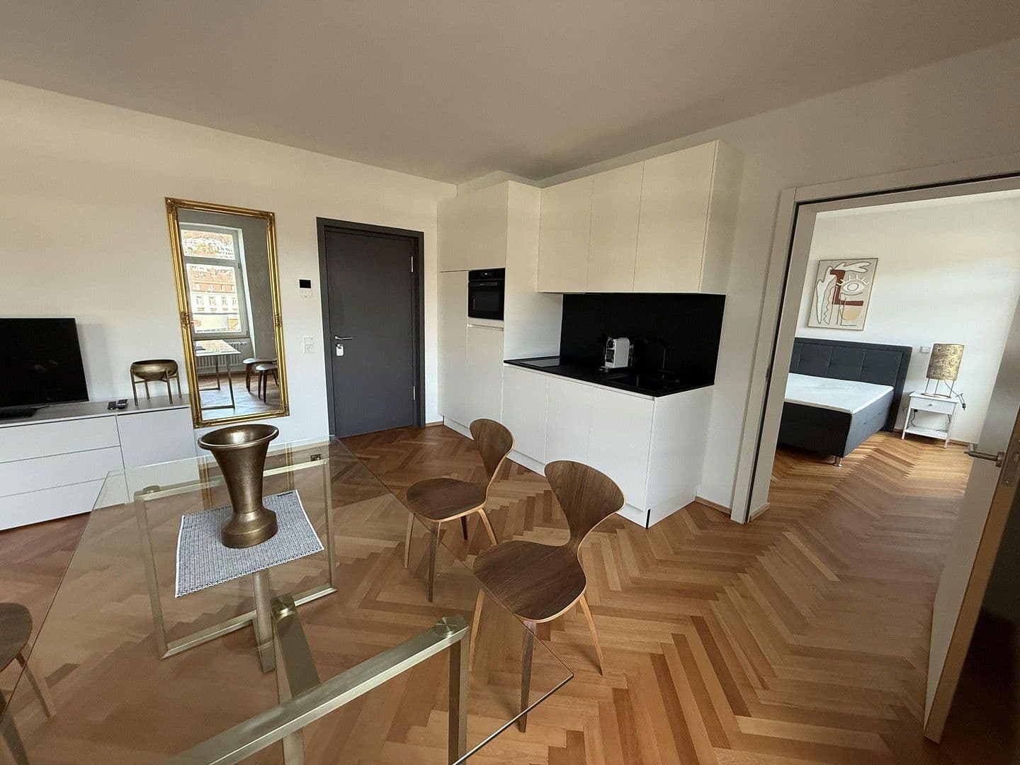 Prenájom bytu 2-izbový 54 m², Eisenbahnstr. 21, Waldshut-Tiengen, Bádensko-Wurttembersko Prenájom bytu 2-izbový 54 m², Eisenbahnstr. 21, Waldshut-Tiengen, Bádensko-Wurttembersko