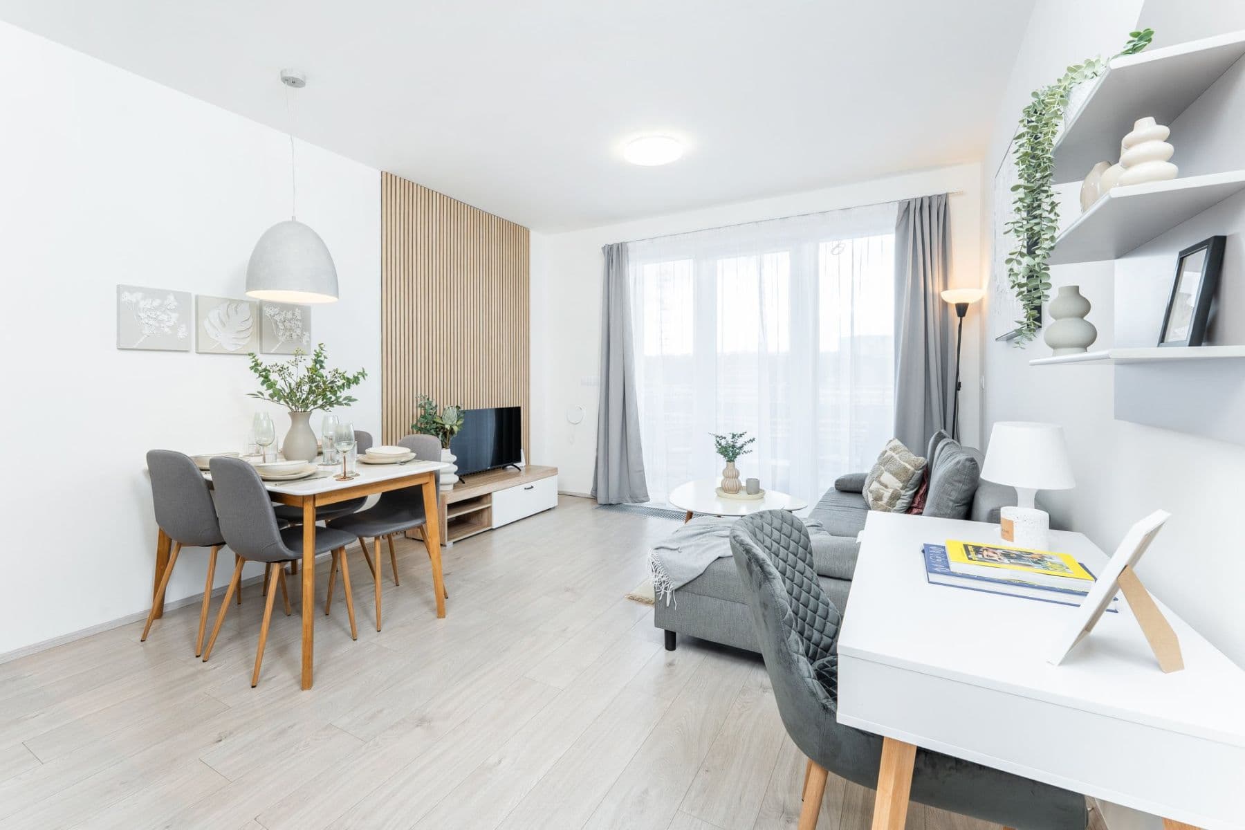 Prenájom bytu 53 m², V Háji, Praha, Praha Prenájom bytu 53 m², V Háji, Praha, Praha