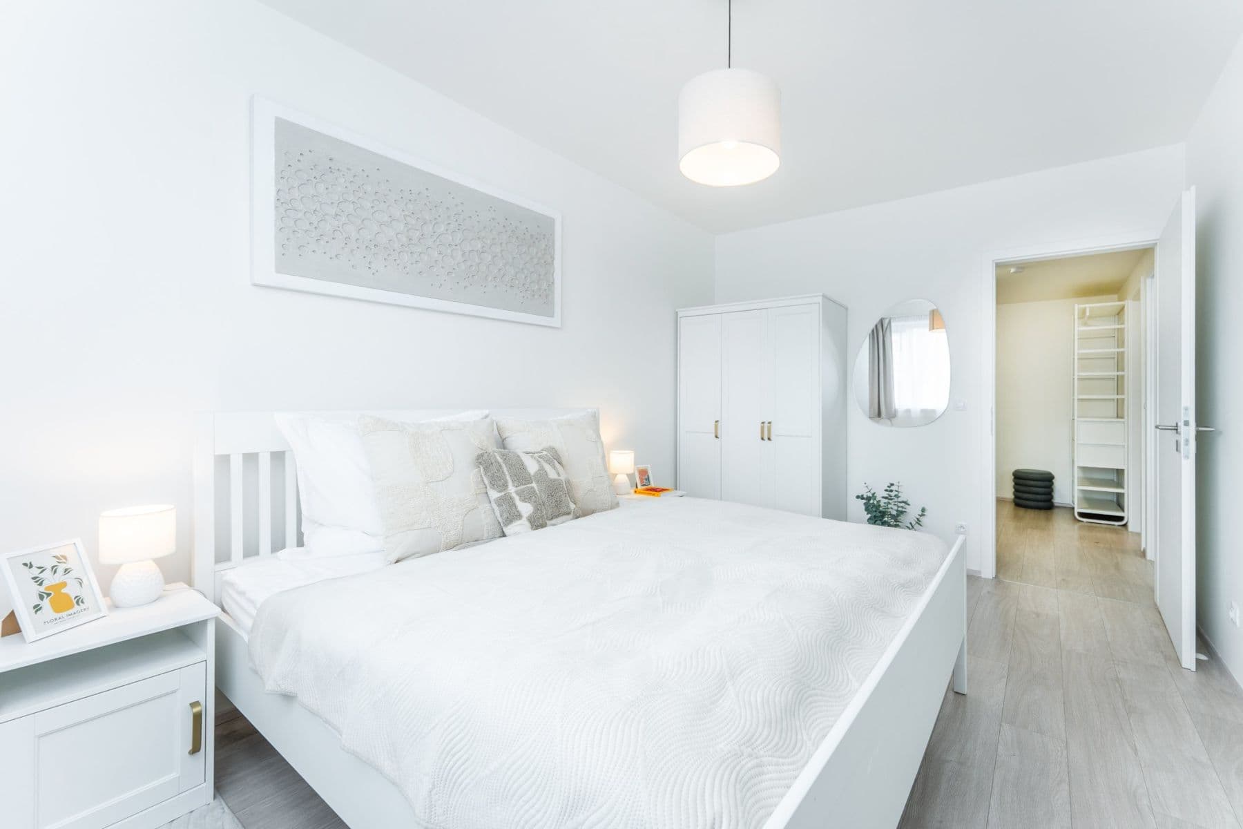 Prenájom bytu 53 m², V Háji, Praha, Praha Prenájom bytu 53 m², V Háji, Praha, Praha