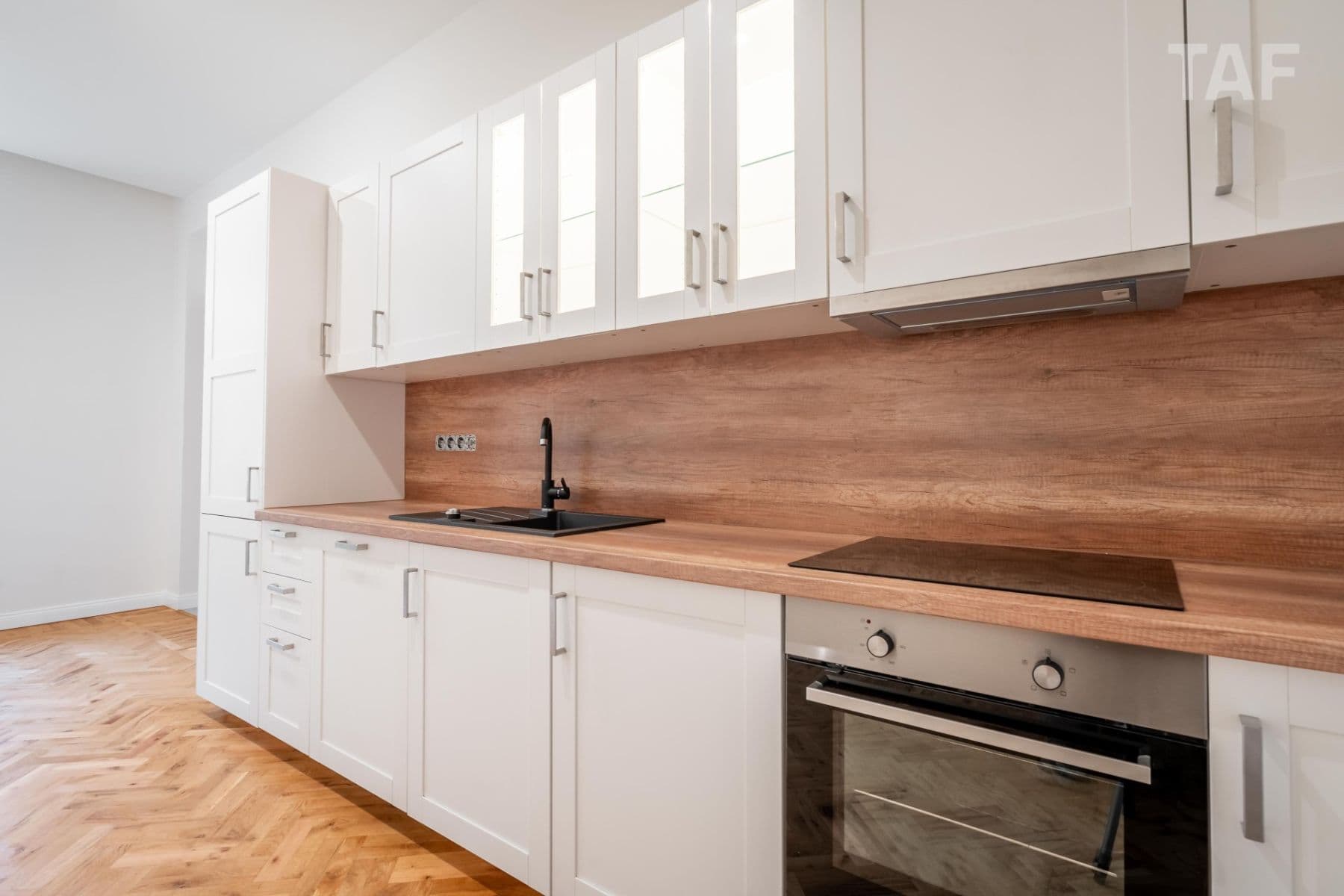 Predaj bytu 2-izbový 45 m², Plzeňská, Praha, Praha Predaj bytu 2-izbový 45 m², Plzeňská, Praha, Praha