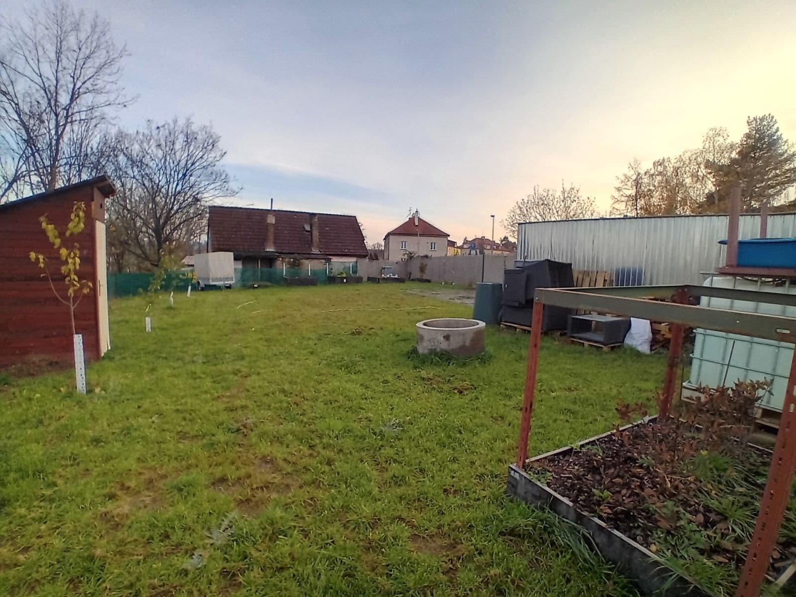 Predaj pozemku 547 m², Na Záhonech, Praha, Praha Predaj pozemku 547 m², Na Záhonech, Praha, Praha