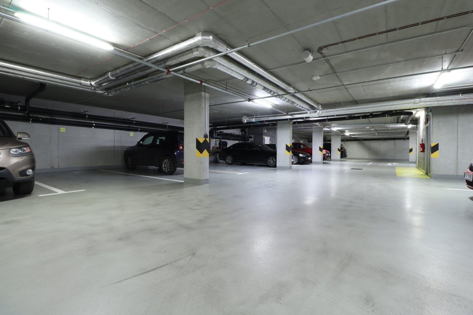 Prenájom bytu 2-izbový 55 m², Střížkovská, Praha, Praha Prenájom bytu 2-izbový 55 m², Střížkovská, Praha, Praha