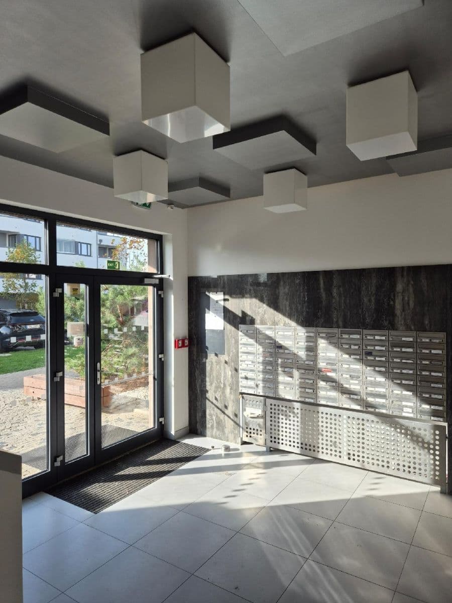 Prenájom bytu 2-izbový 55 m², Honzíkova, Praha, Praha Prenájom bytu 2-izbový 55 m², Honzíkova, Praha, Praha