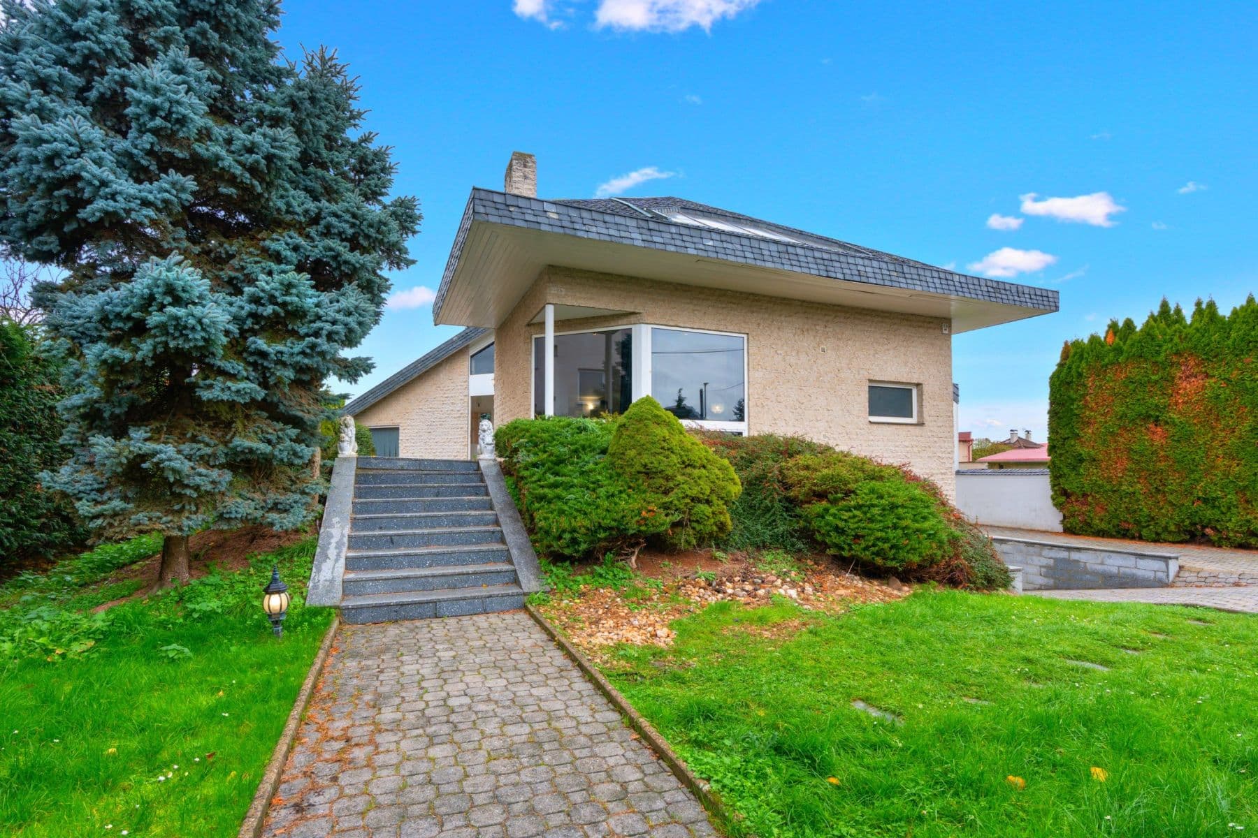 Prenájom bytu 750 m², Karla Tomáše, Praha, Praha Prenájom bytu 750 m², Karla Tomáše, Praha, Praha