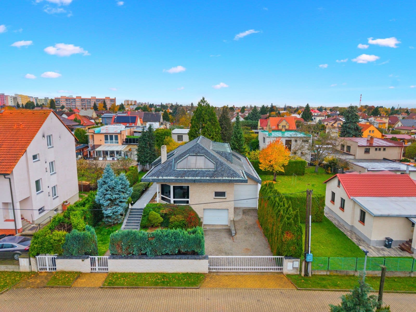 Prenájom bytu 750 m², Karla Tomáše, Praha, Praha Prenájom bytu 750 m², Karla Tomáše, Praha, Praha