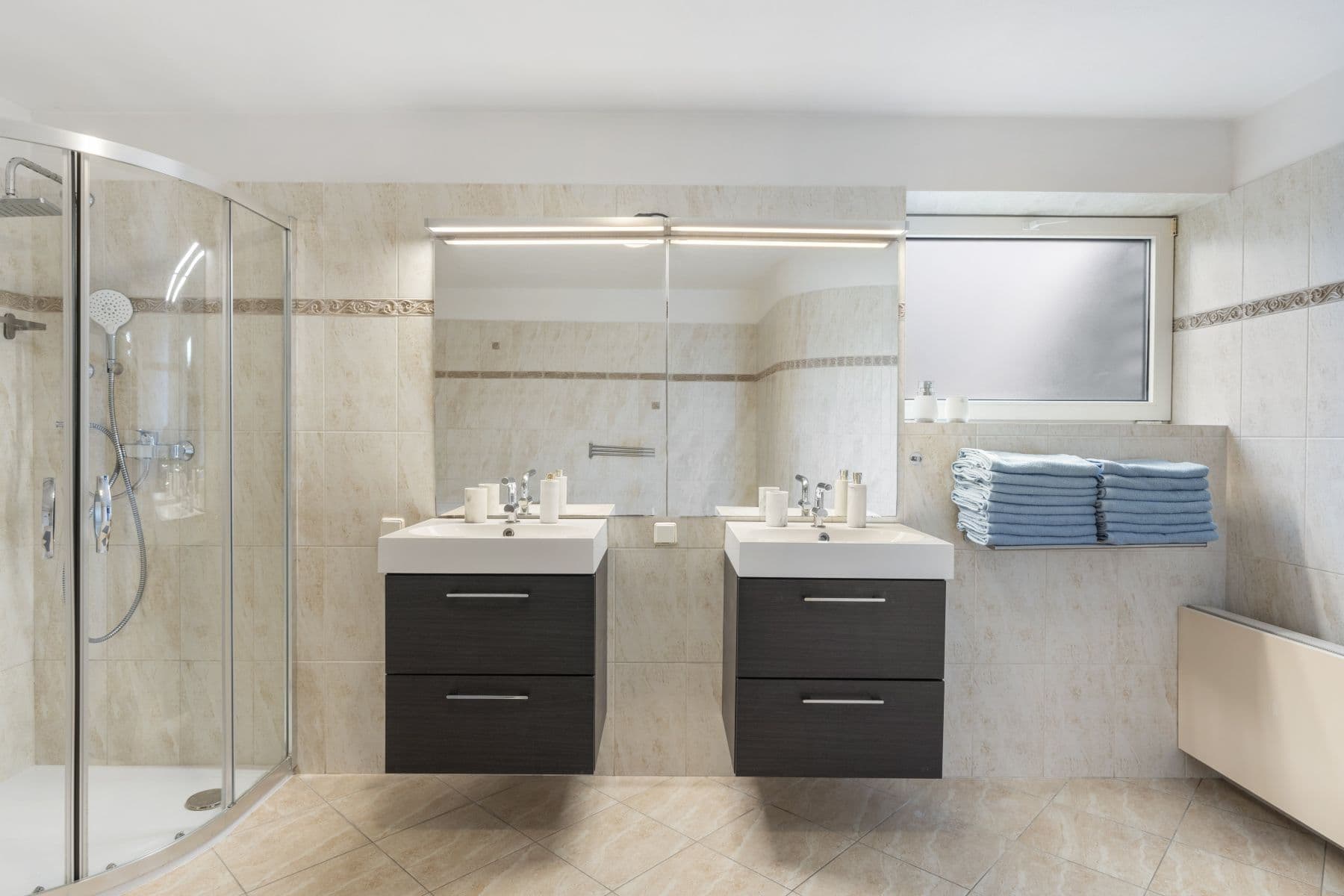 Prenájom bytu 750 m², Karla Tomáše, Praha, Praha Prenájom bytu 750 m², Karla Tomáše, Praha, Praha