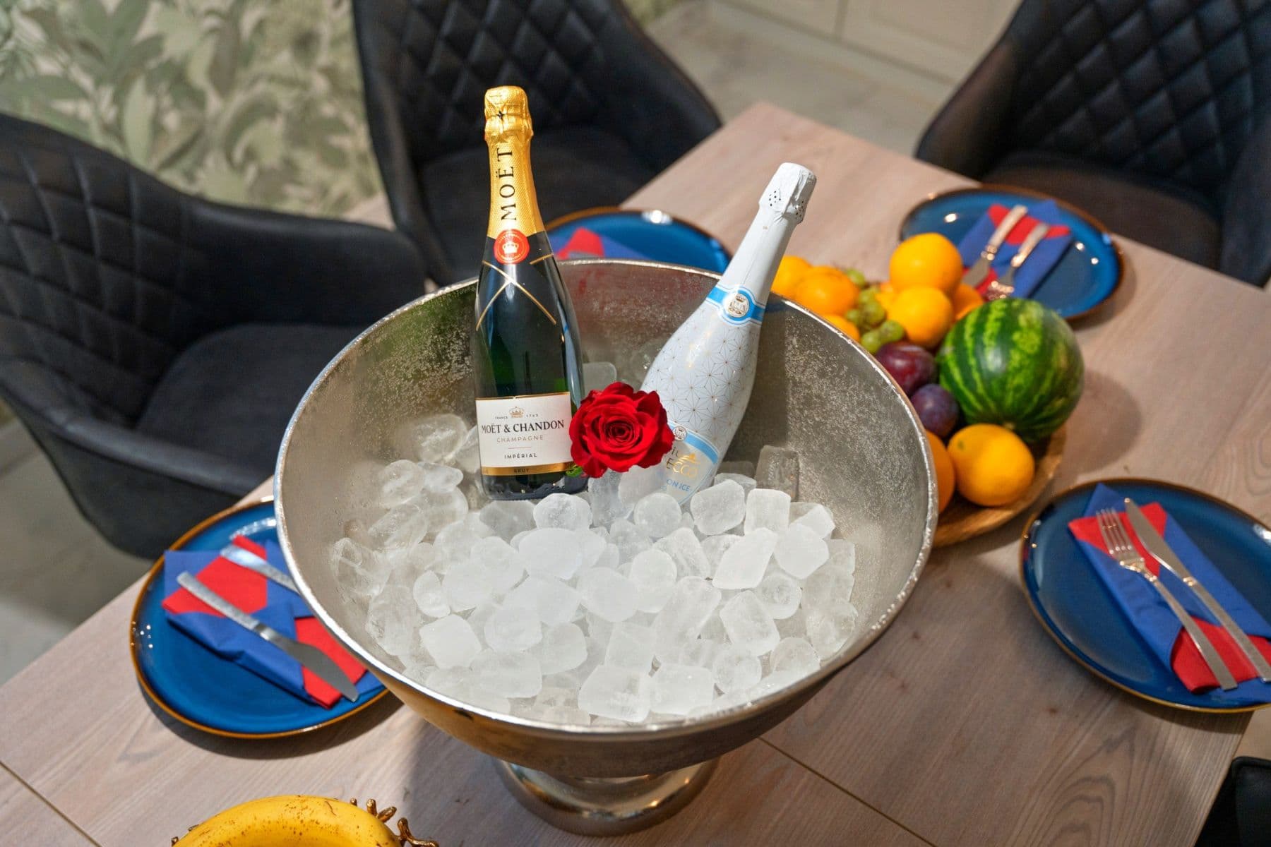 Prenájom bytu 750 m², Karla Tomáše, Praha, Praha Prenájom bytu 750 m², Karla Tomáše, Praha, Praha