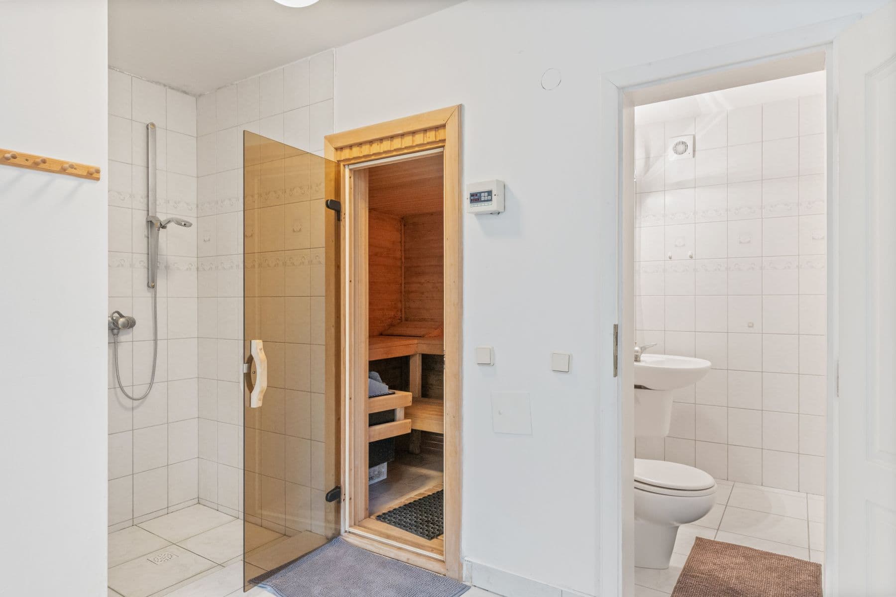 Prenájom bytu 750 m², Karla Tomáše, Praha, Praha Prenájom bytu 750 m², Karla Tomáše, Praha, Praha