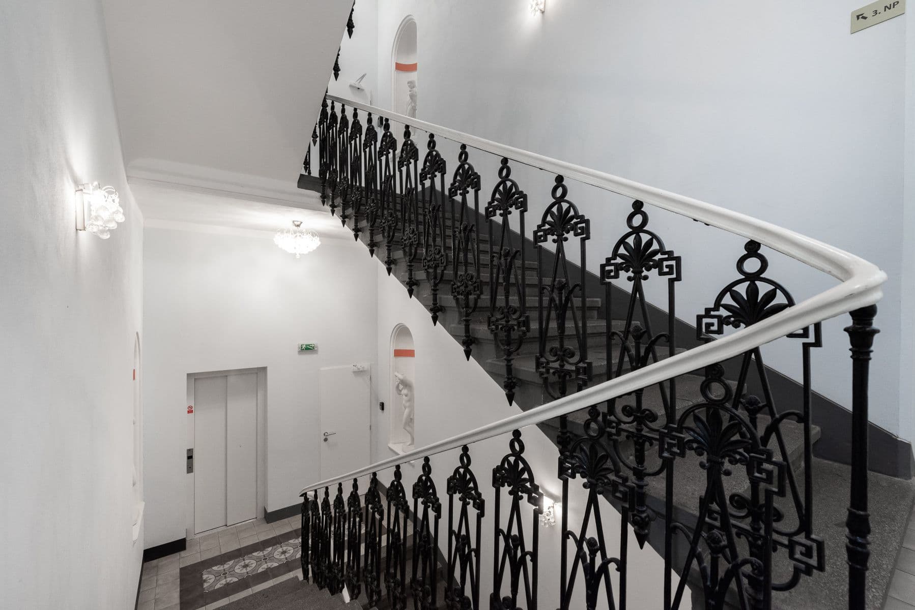 Prenájom bytu 18 m², Čelakovského sady, Praha, Praha Prenájom bytu 18 m², Čelakovského sady, Praha, Praha