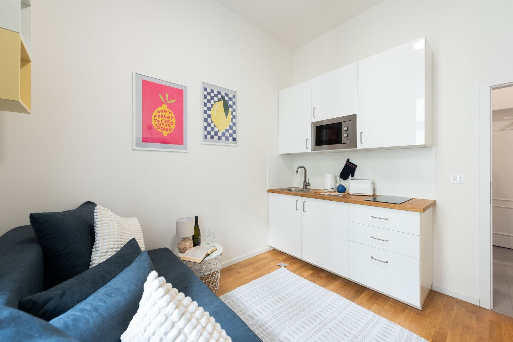 Prenájom bytu 18 m², Čelakovského sady, Praha, Praha Prenájom bytu 18 m², Čelakovského sady, Praha, Praha