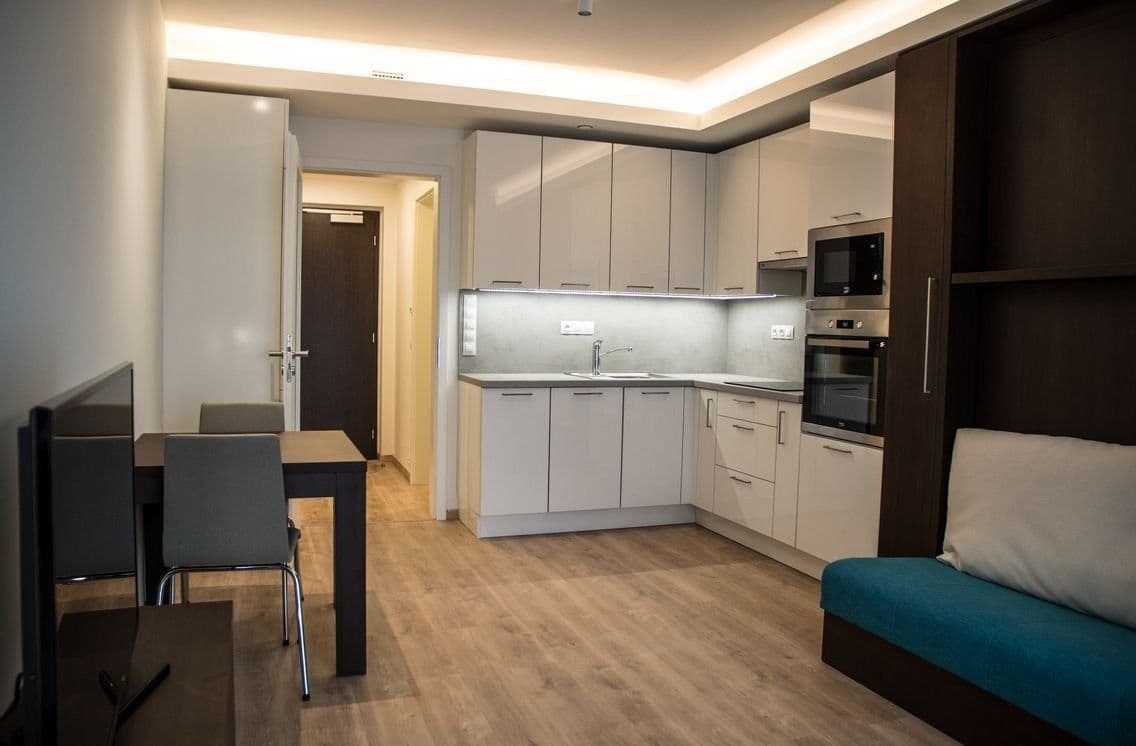 Prenájom bytu 1-izbový 30 m², Mukařovského, Praha, Praha Prenájom bytu 1-izbový 30 m², Mukařovského, Praha, Praha