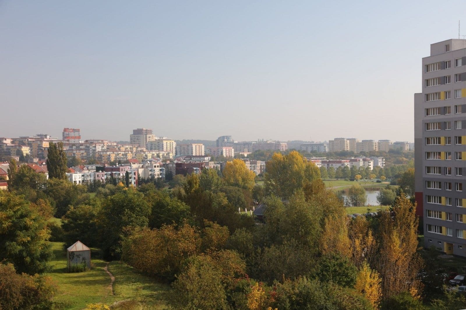 Prenájom bytu 1-izbový 30 m², Mukařovského, Praha, Praha Prenájom bytu 1-izbový 30 m², Mukařovského, Praha, Praha