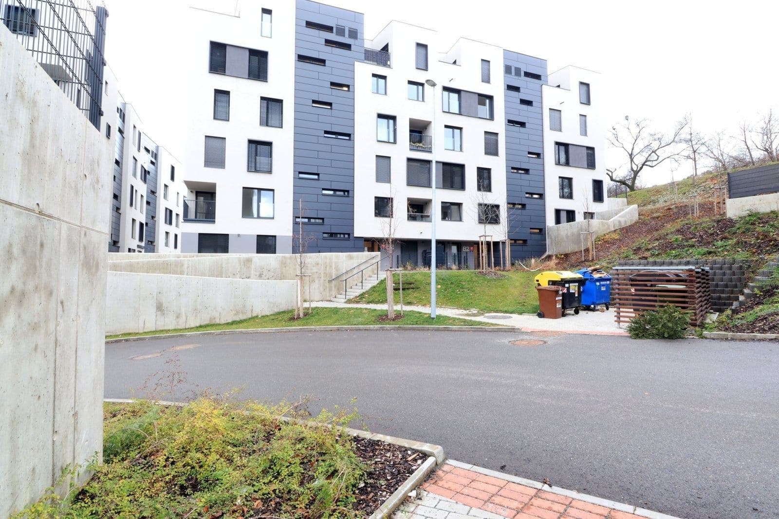 Prenájom bytu 3-izbový 75 m², Dagmar Burešové, Praha, Praha Prenájom bytu 3-izbový 75 m², Dagmar Burešové, Praha, Praha