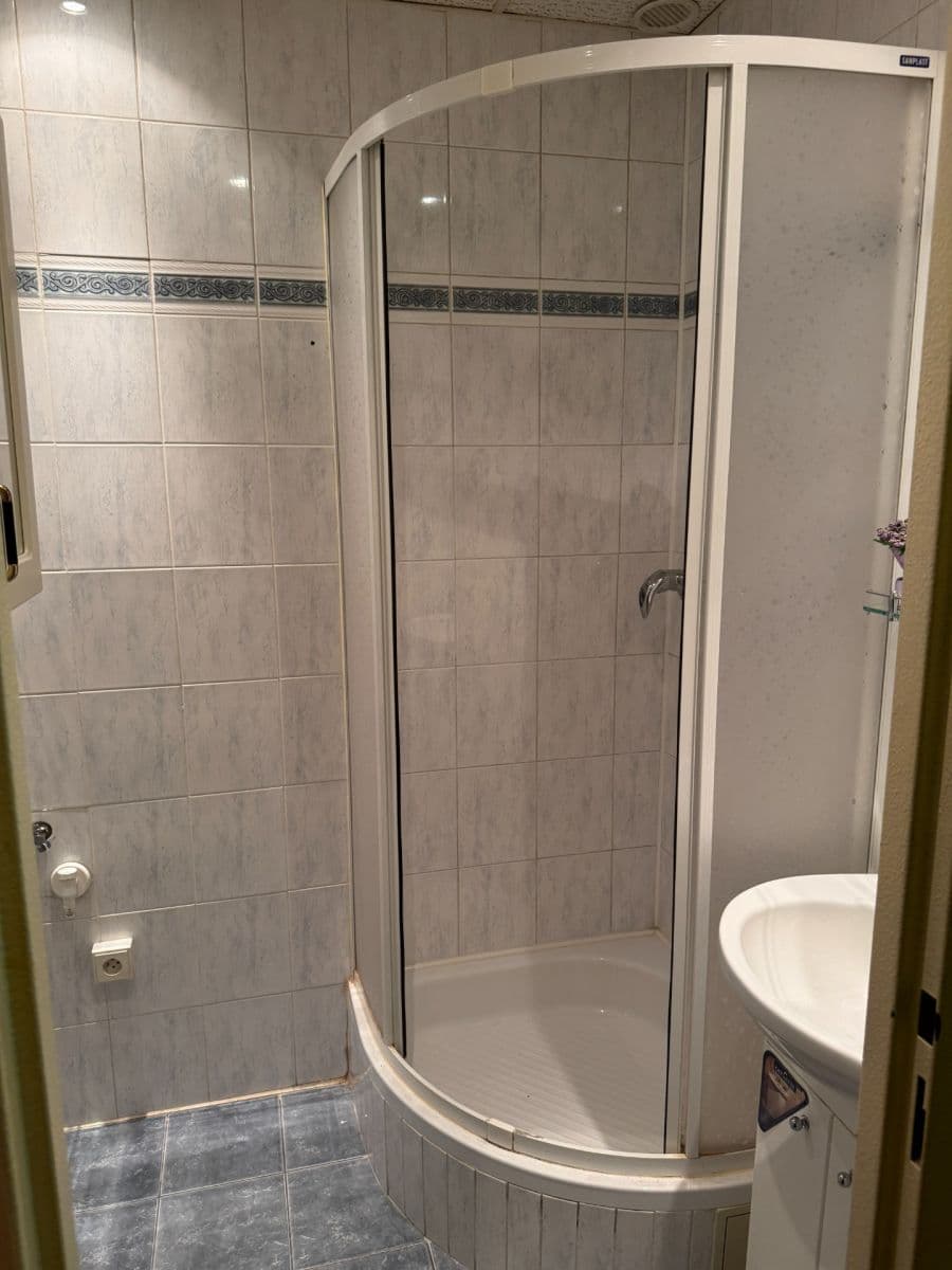 Predaj bytu 2-izbový 49 m², Bělehradská, Kladno, Středočeský kraj Predaj bytu 2-izbový 49 m², Bělehradská, Kladno, Středočeský kraj