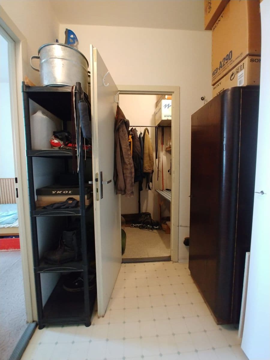 Predaj bytu 2-izbový 43 m², Brandtova, Ústí nad Labem, Ústecký kraj Predaj bytu 2-izbový 43 m², Brandtova, Ústí nad Labem, Ústecký kraj