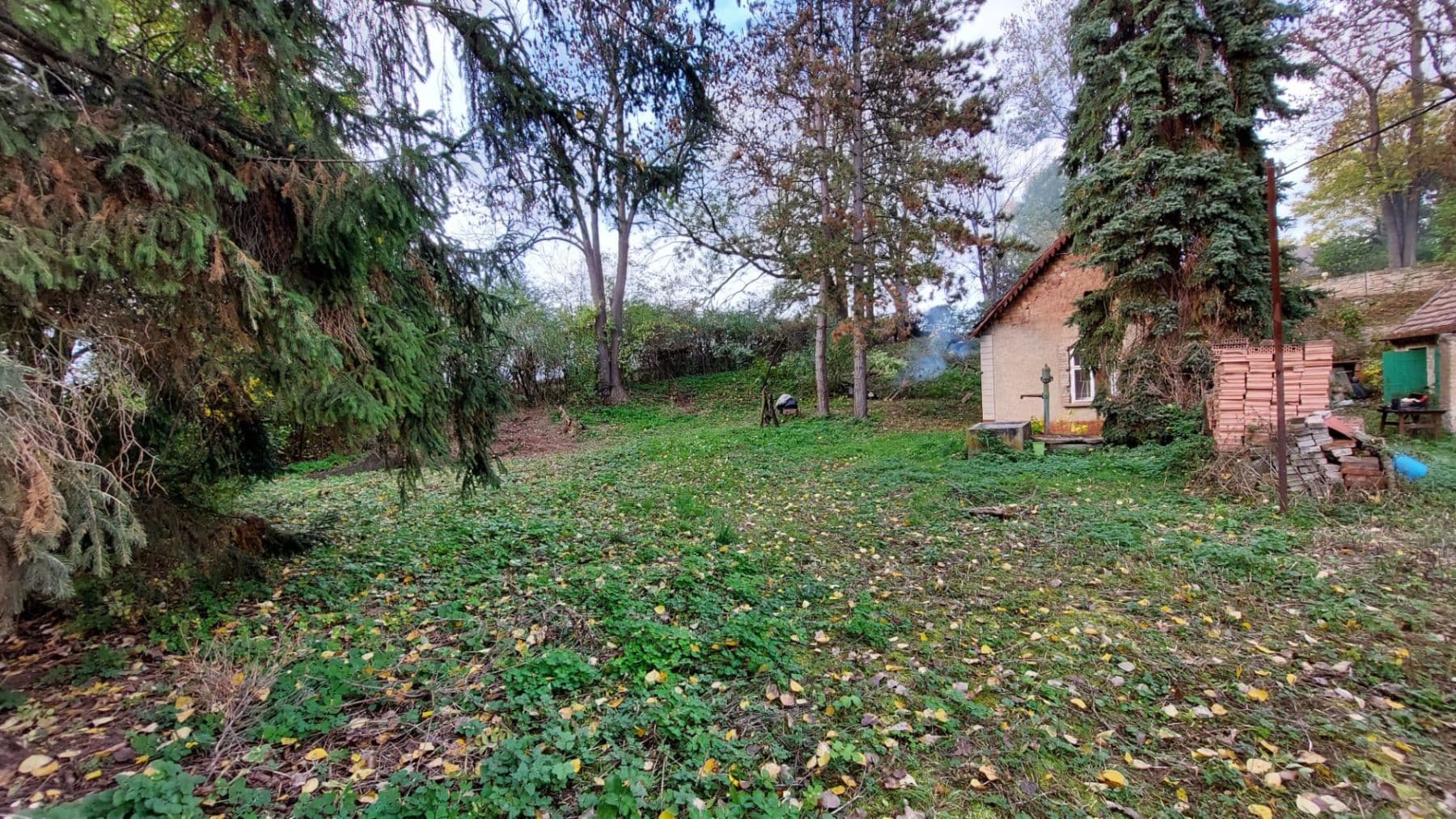 Predaj pozemku 1.090 m², Černuc, Středočeský kraj Predaj pozemku 1.090 m², Černuc, Středočeský kraj