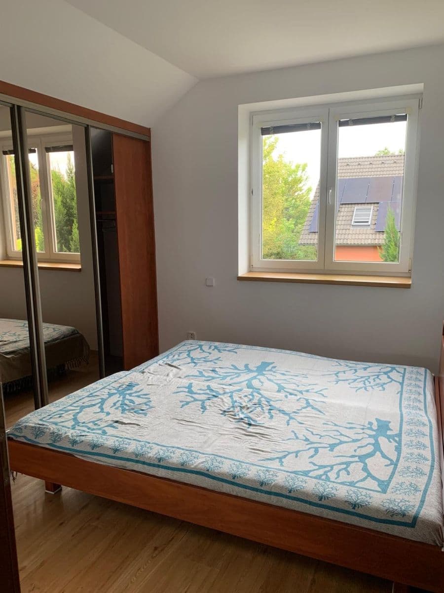 Prenájom domu 280 m², pozemek 457 m², Keltská, Statenice, Středočeský kraj Prenájom domu 280 m², pozemek 457 m², Keltská, Statenice, Středočeský kraj