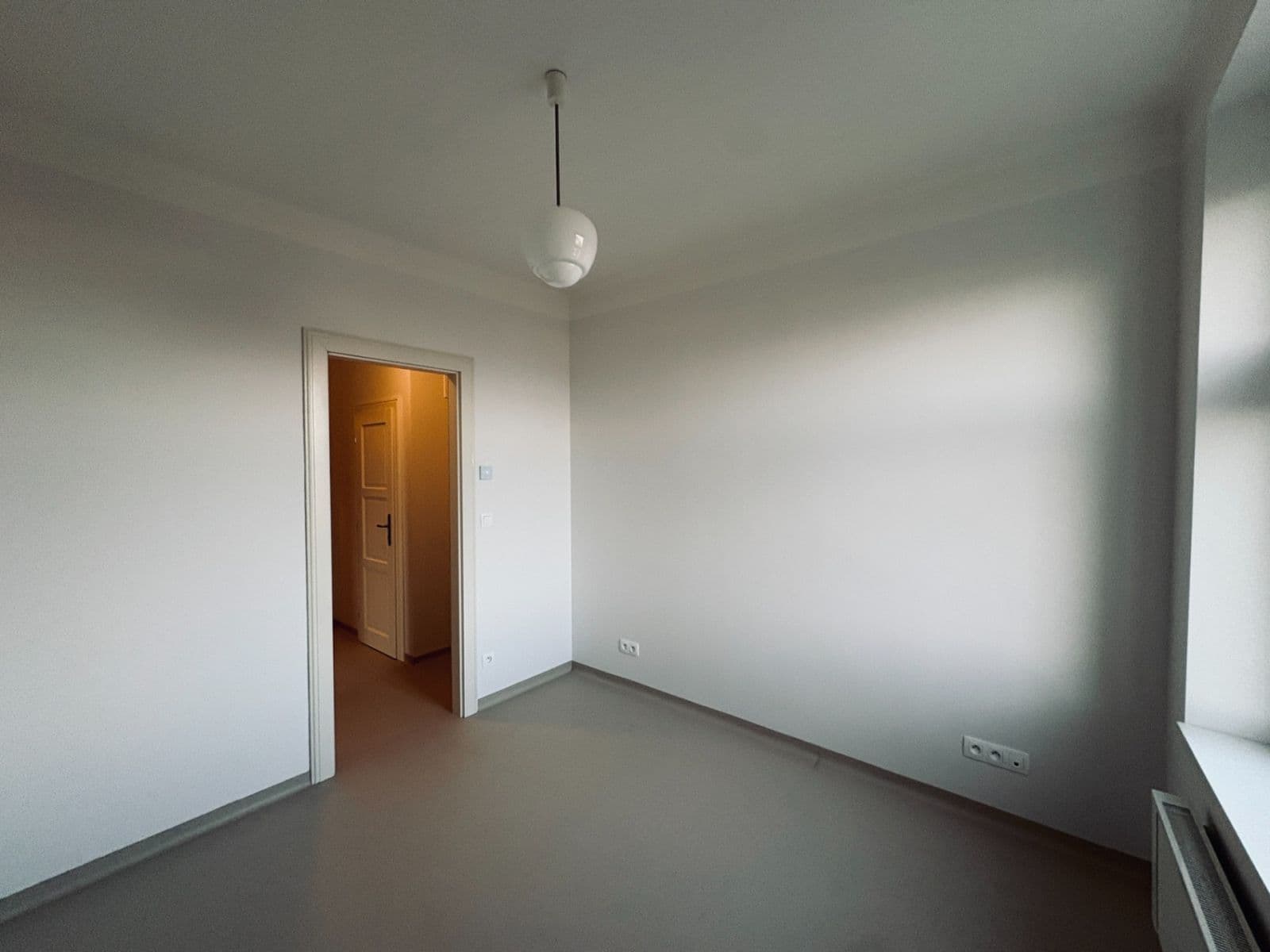 Predaj bytu 3-izbový 72 m², Šternberkova, Praha, Praha Predaj bytu 3-izbový 72 m², Šternberkova, Praha, Praha