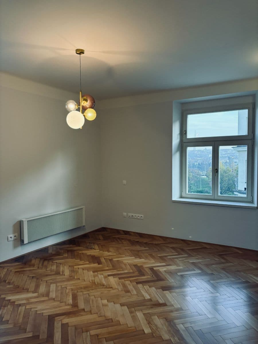 Predaj bytu 3-izbový 72 m², Šternberkova, Praha, Praha Predaj bytu 3-izbový 72 m², Šternberkova, Praha, Praha