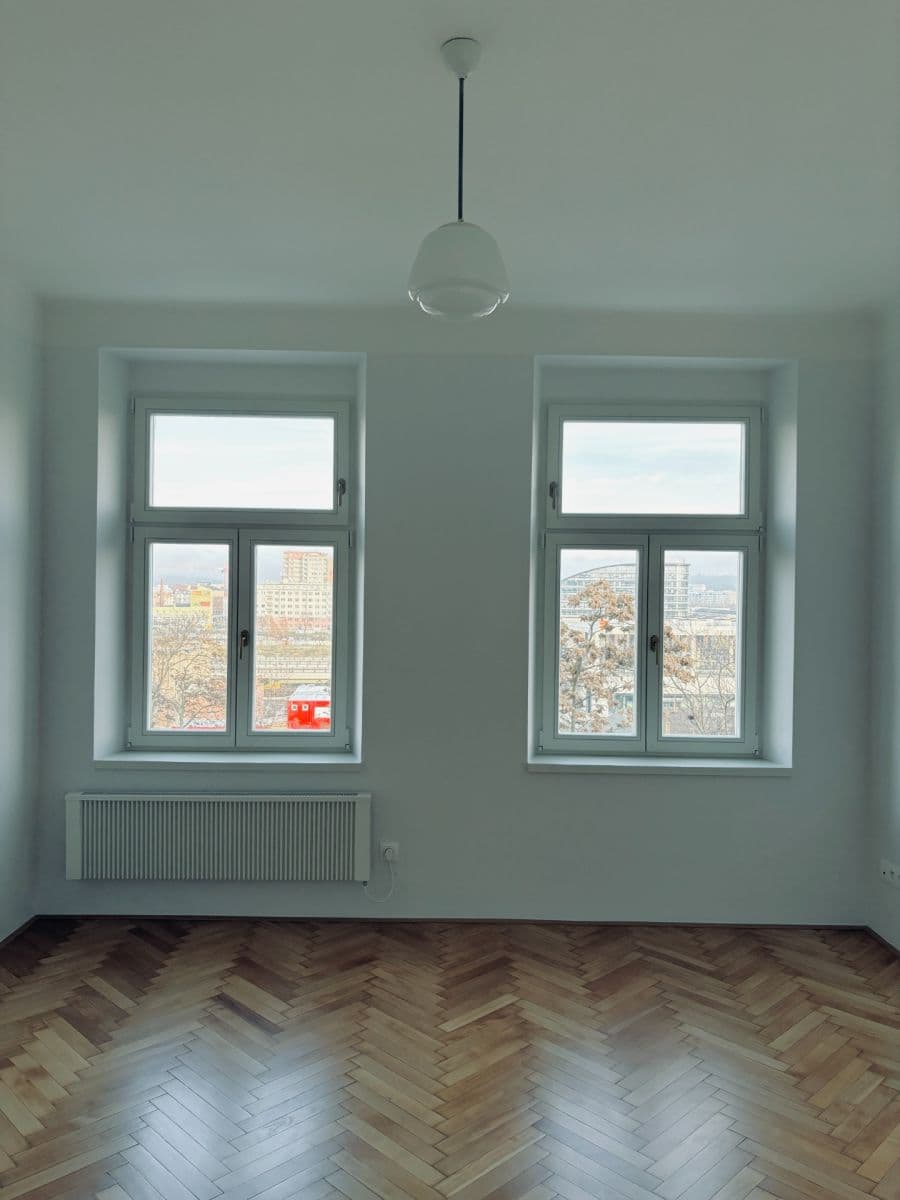 Predaj bytu 3-izbový 72 m², Šternberkova, Praha, Praha Predaj bytu 3-izbový 72 m², Šternberkova, Praha, Praha