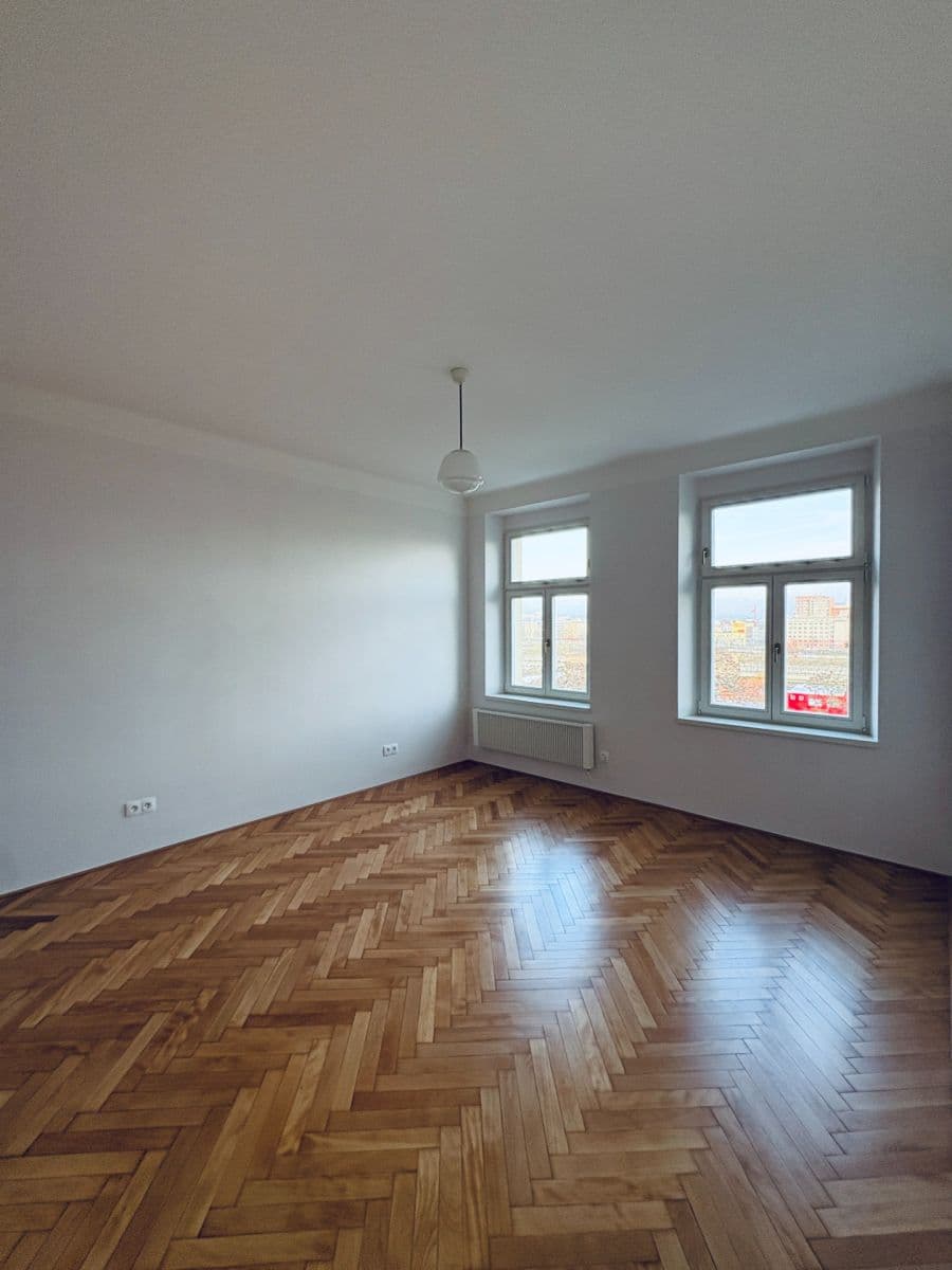 Predaj bytu 3-izbový 72 m², Šternberkova, Praha, Praha Predaj bytu 3-izbový 72 m², Šternberkova, Praha, Praha