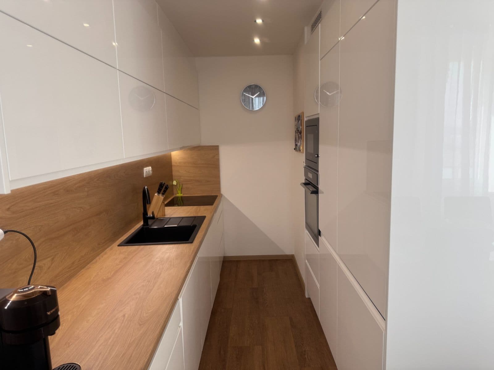 Predaj bytu 3-izbový 89 m², Bellušova, Praha, Praha Predaj bytu 3-izbový 89 m², Bellušova, Praha, Praha